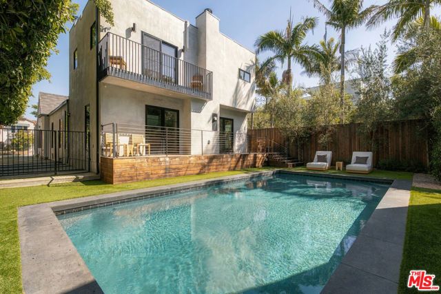 343 N Alfred Street, Los Angeles, CA 90048