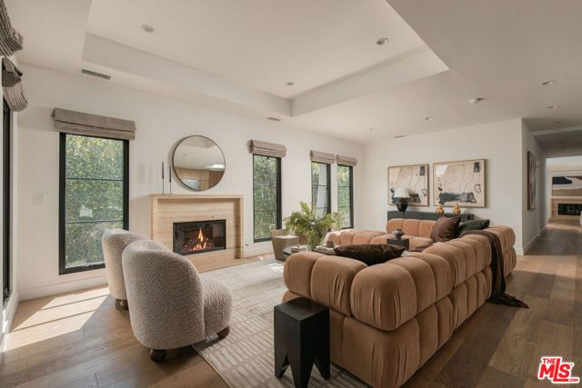 343 N Alfred Street, Los Angeles, CA 90048