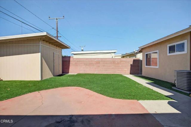 4029 S B Street, Oxnard, CA 93033