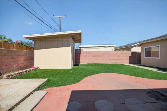 4029 S B Street, Oxnard, CA 93033