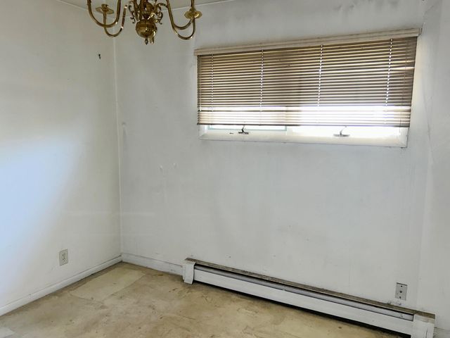 2048 Roosevelt Place, Gary, IN 46404