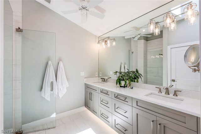 20822 Country Barn DR, Estero, FL 33928