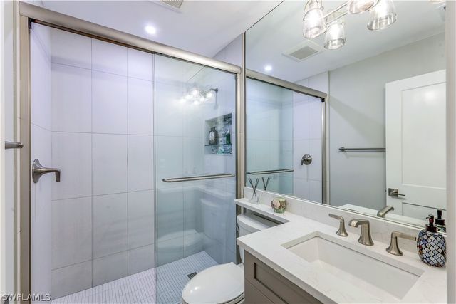 20822 Country Barn DR, Estero, FL 33928