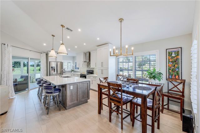 20822 Country Barn DR, Estero, FL 33928