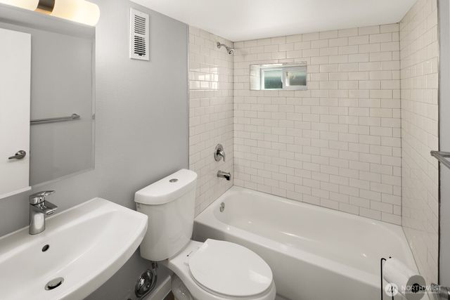 15315 NE 140th Street, Redmond, WA 98052