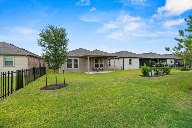 7831 Rolling Stone Drive, Fulshear, TX 77441