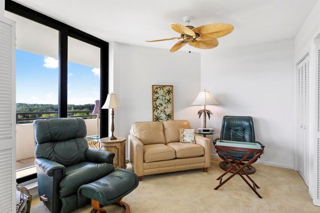3322 Casseekey Island Road 504, Jupiter, FL 33477