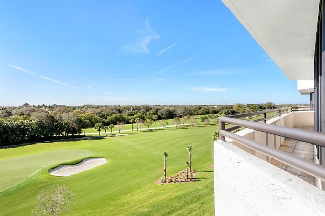 3322 Casseekey Island Road 504, Jupiter, FL 33477