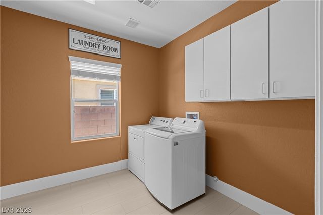 8611 Kennedy Heights Court, Las Vegas, NV 89131