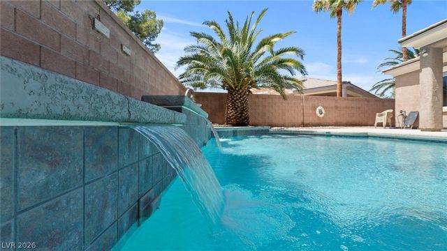 8611 Kennedy Heights Court, Las Vegas, NV 89131