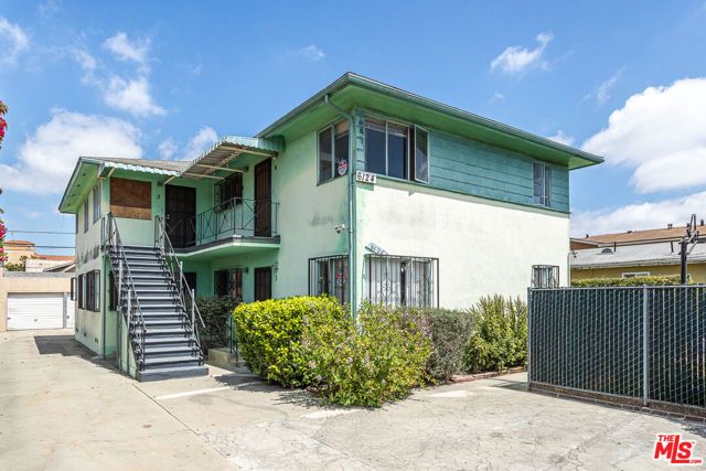 6124 S Victoria Avenue, Los Angeles, CA 90043
