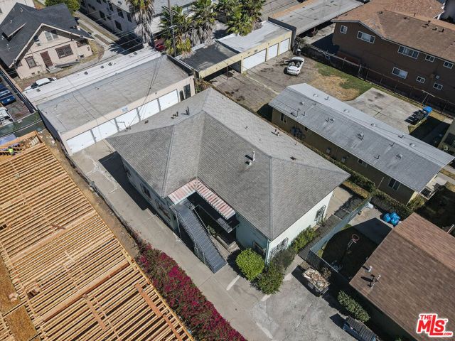 6124 S Victoria Avenue, Los Angeles, CA 90043