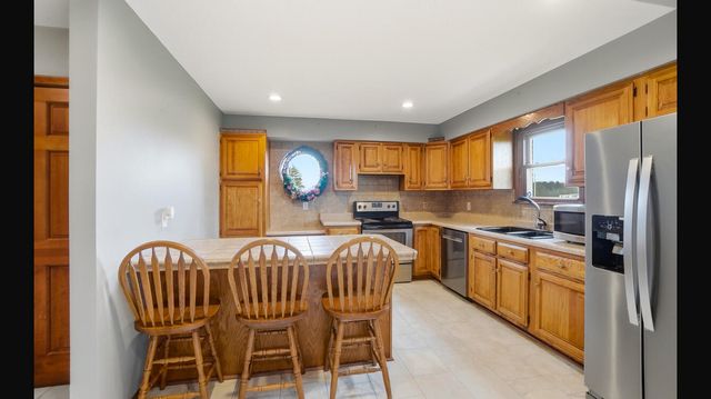 18934 Mudsock Road 18934 Mudsock Road, Wapakoneta, OH 45895