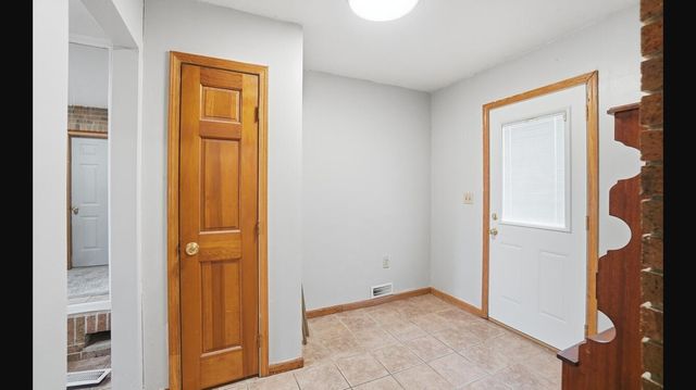 18934 Mudsock Road 18934 Mudsock Road, Wapakoneta, OH 45895