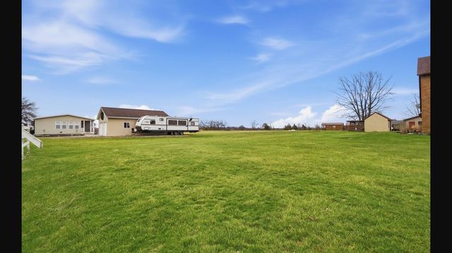 18934 Mudsock Road 18934 Mudsock Road, Wapakoneta, OH 45895