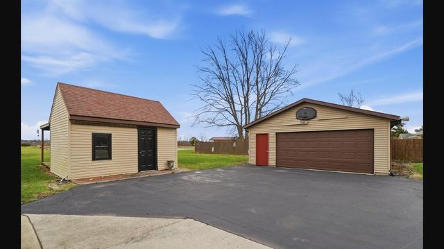 18934 Mudsock Road 18934 Mudsock Road, Wapakoneta, OH 45895