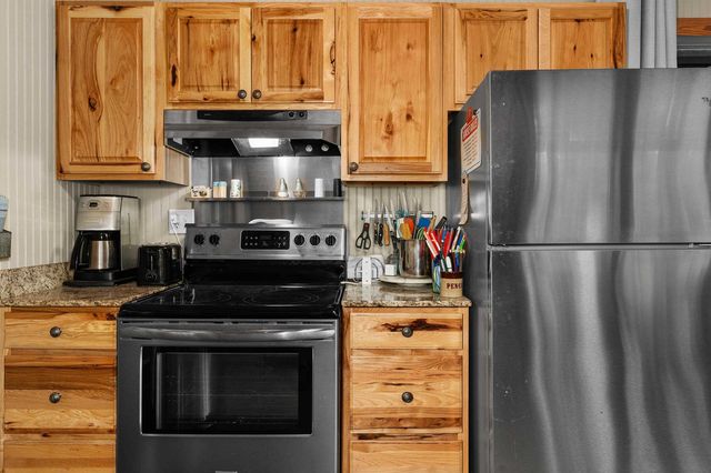 406 Tall Pines, Jefferson, TX 75657