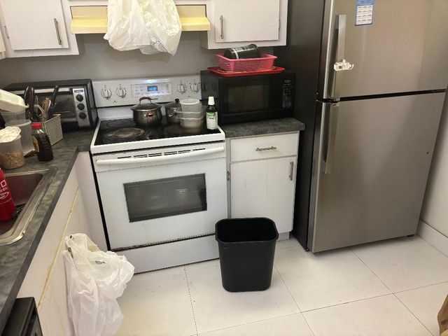 2840 Somerset Drive 206, Lauderdale Lakes, FL 33311