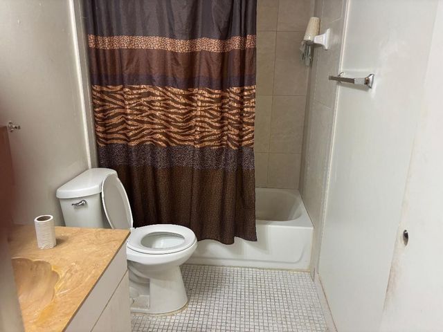 2840 Somerset Drive 206, Lauderdale Lakes, FL 33311