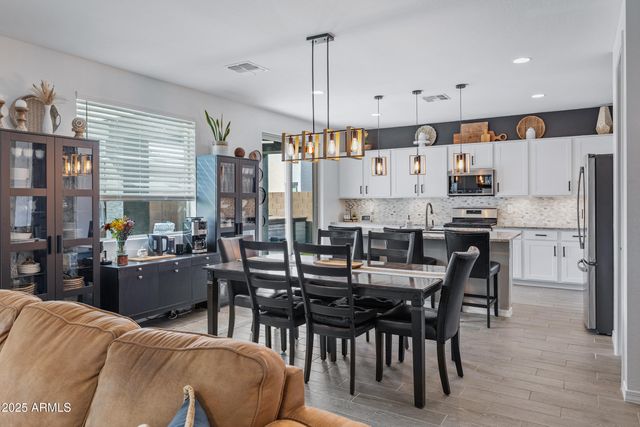 9337 E STENO Avenue, Mesa, AZ 85212