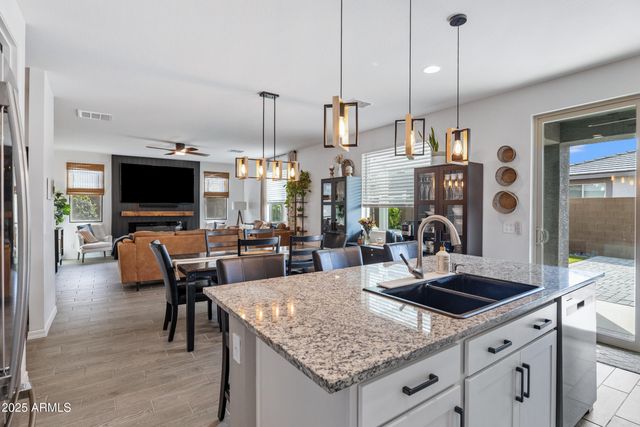 9337 E STENO Avenue, Mesa, AZ 85212