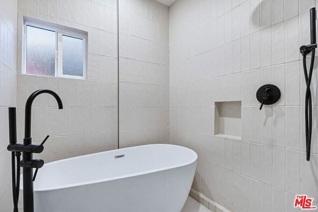 3540 Division Street, Los Angeles, CA 90065