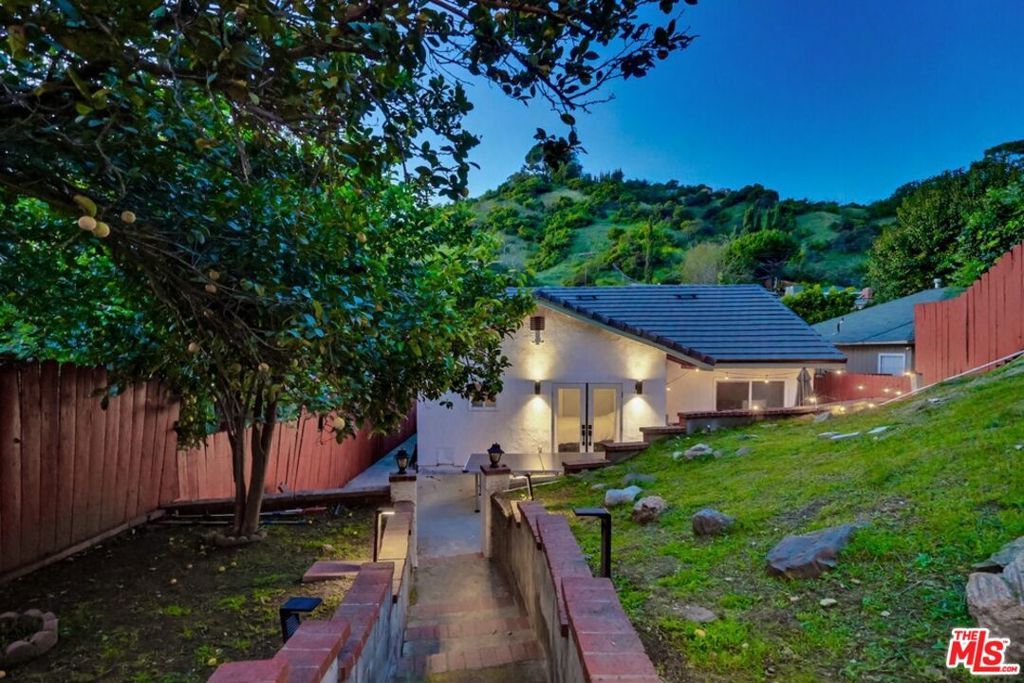 3540 Division Street, Los Angeles, CA 90065