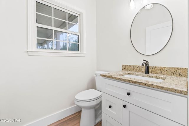 2415 Finch Circle, Chipley, FL 32428