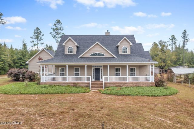 2415 Finch Circle, Chipley, FL 32428