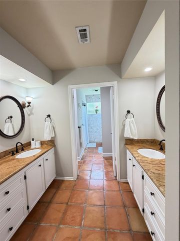 10310 Sugar Hill, Houston, TX 77042