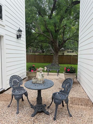 10310 Sugar Hill, Houston, TX 77042