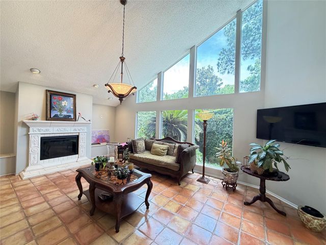 10310 Sugar Hill, Houston, TX 77042
