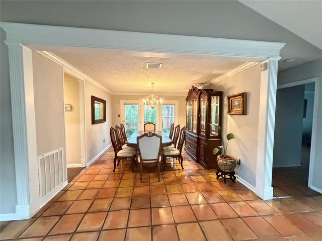 10310 Sugar Hill, Houston, TX 77042