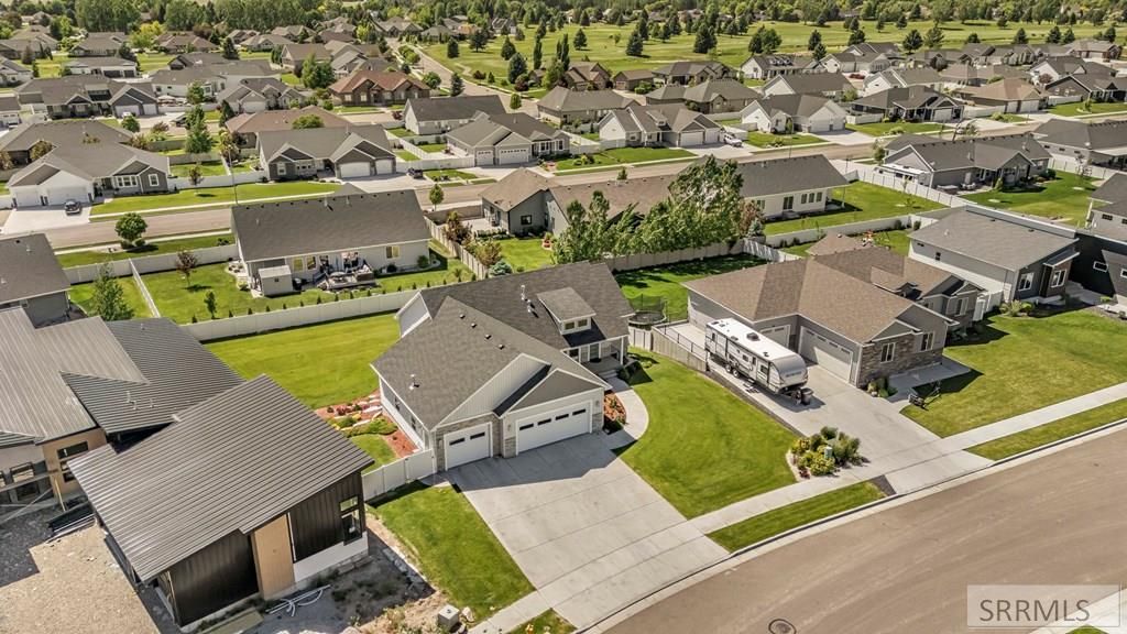 Image 8 of property listing at 5149 Cypress Creek, Idaho Falls, ID 83401