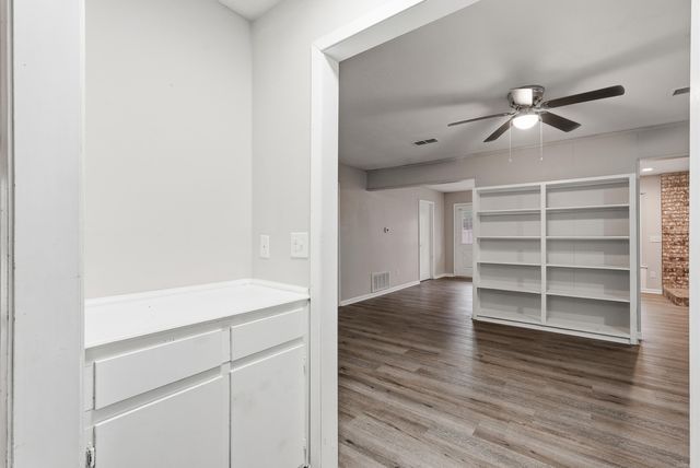 1903 Ginnett Road, White Hall, AR 71602