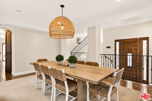 17 Privateer Street, Marina Del Rey, CA 90292