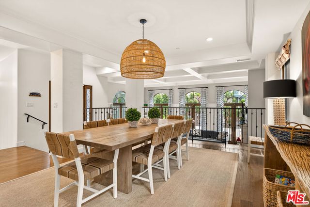 17 Privateer Street, Marina Del Rey, CA 90292