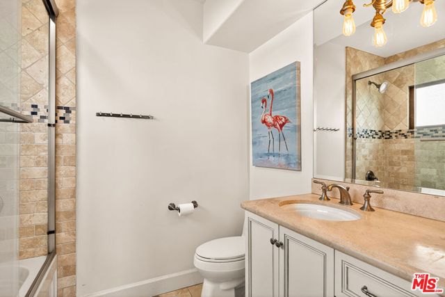 17 Privateer Street, Marina Del Rey, CA 90292
