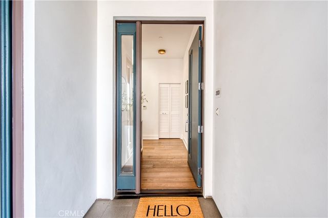 125 Hurlbut Street 203, Pasadena, CA 91105