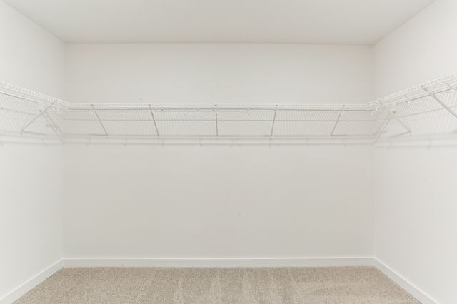 2348 Woodmeadow Dr, Clarksville, TN 37043