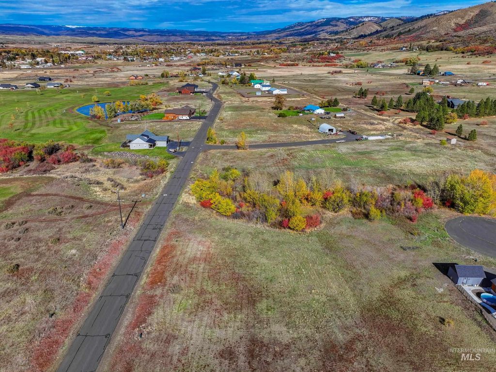 D-8 Fairway Lane, Council, ID 83612 photo 30