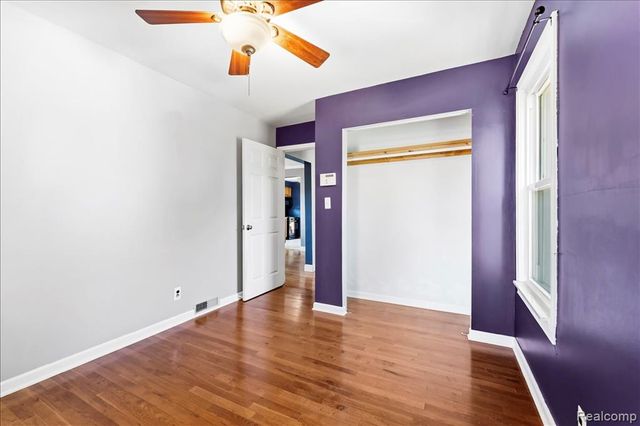 34868 W Jefferson Avenue, Rockwood, MI 48173