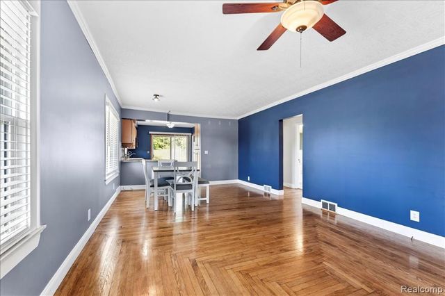 34868 W Jefferson Avenue, Rockwood, MI 48173