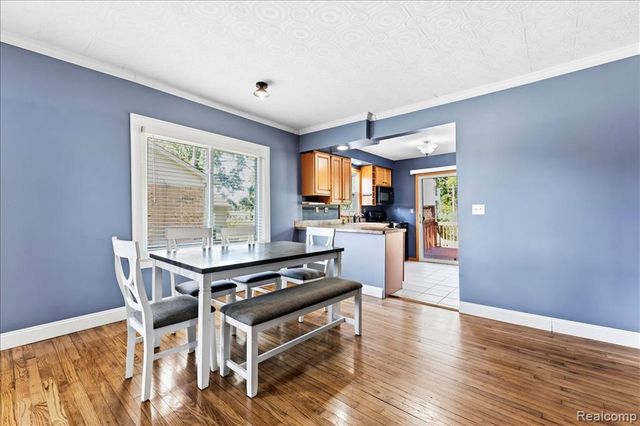 34868 W Jefferson Avenue, Rockwood, MI 48173