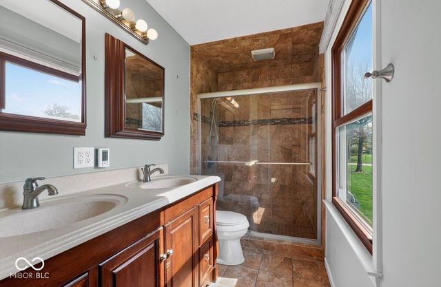 10919 Braewick Drive, Carmel, IN 46033