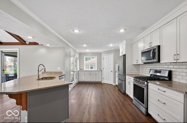 10919 Braewick Drive, Carmel, IN 46033