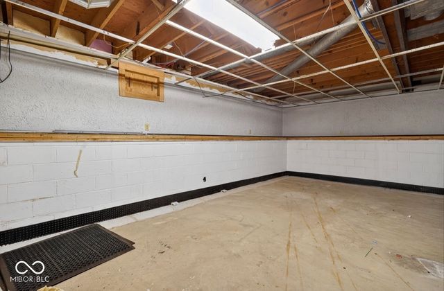 10919 Braewick Drive, Carmel, IN 46033