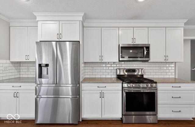 10919 Braewick Drive, Carmel, IN 46033