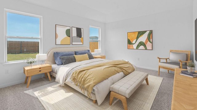 284 MUSTANG LAKE CIR, Buda, TX 78610