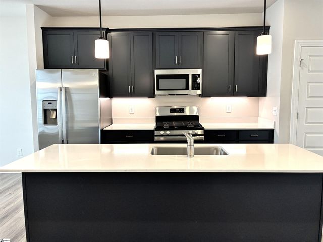 12 Pikewood Lane, Greenville, SC 29607